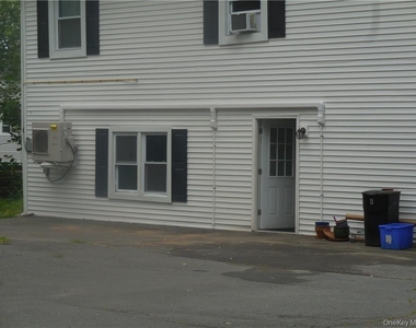 41 Willow Avenue - Photo Thumbnail 15