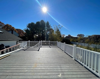3874 Jerusalem Avenue - Photo Thumbnail 15