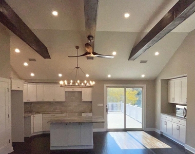 3874 Jerusalem Avenue - Photo Thumbnail 5