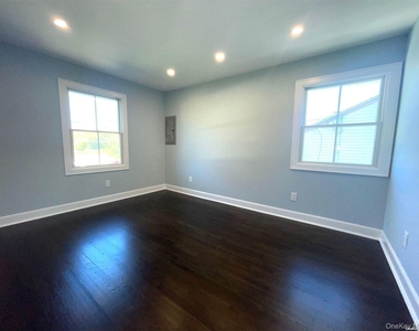 3874 Jerusalem Avenue - Photo Thumbnail 22
