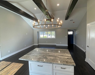 3874 Jerusalem Avenue - Photo Thumbnail 10