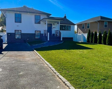 3874 Jerusalem Avenue - Photo Thumbnail 26
