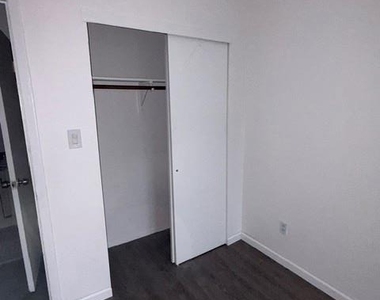 15628 78th Street - Photo Thumbnail 10