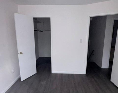 15628 78th Street - Photo Thumbnail 13