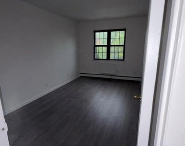 15628 78th Street - Photo Thumbnail 9