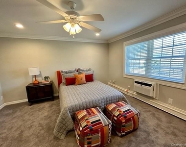 806 Imperial - Photo Thumbnail 10