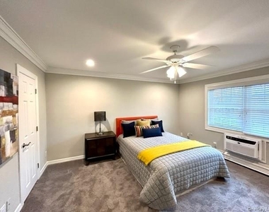 806 Imperial - Photo Thumbnail 7