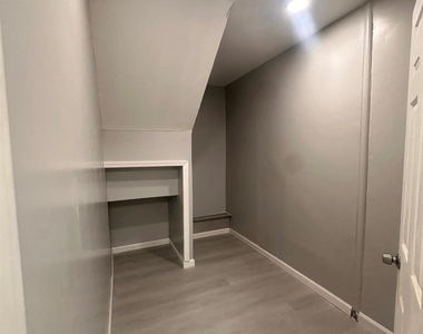 255 Smith Street - Photo Thumbnail 5