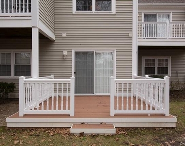 16 Sylvan Lane - Photo Thumbnail 8
