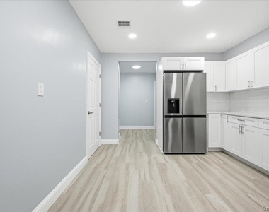 108-42 64th Avenue - Photo Thumbnail 9