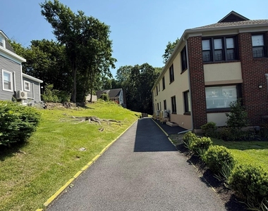 504 Ashford Avenue - Photo Thumbnail 1