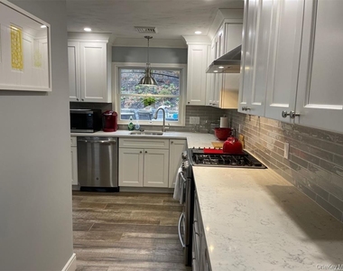 84 Ocean Avenue - Photo Thumbnail 3