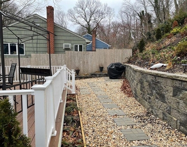 84 Ocean Avenue - Photo Thumbnail 25