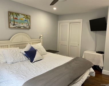 84 Ocean Avenue - Photo Thumbnail 9