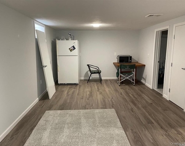 84 Ocean Avenue - Photo Thumbnail 18
