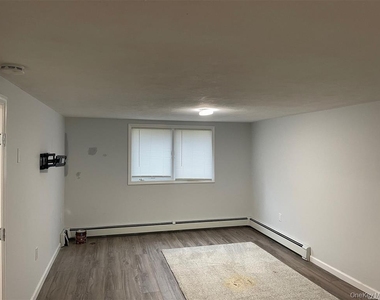 84 Ocean Avenue - Photo Thumbnail 17
