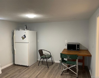 84 Ocean Avenue - Photo Thumbnail 16