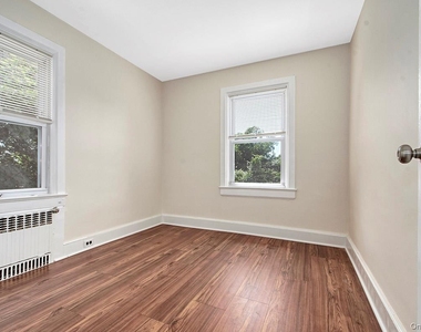 13 Concord Avenue - Photo Thumbnail 13