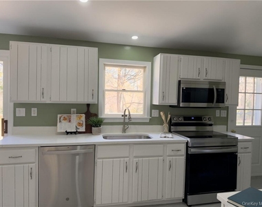 20a Apple Bee Farm Lane - Photo Thumbnail 6