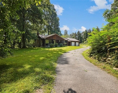 20a Apple Bee Farm Lane - Photo Thumbnail 1