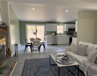 20a Apple Bee Farm Lane - Photo Thumbnail 3