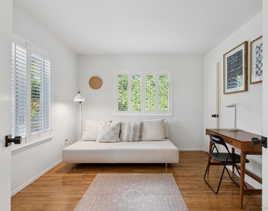 4 Morris Court - Photo Thumbnail 15