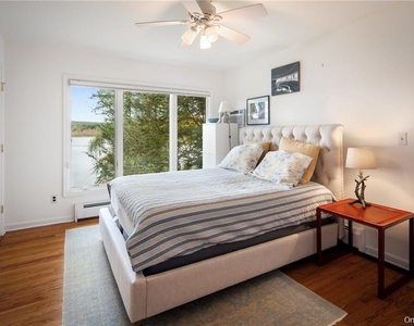 38 Bishop Park Road - Photo Thumbnail 11