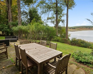 38 Bishop Park Road - Photo Thumbnail 22