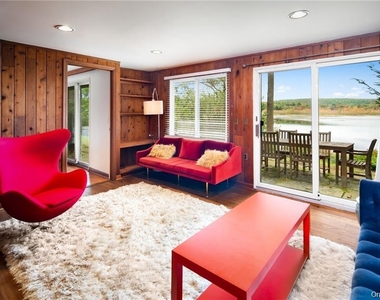 38 Bishop Park Road - Photo Thumbnail 17