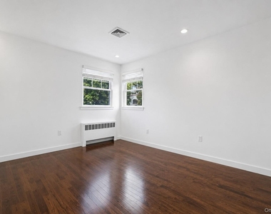 38 Birchwood Park Drive - Photo Thumbnail 9