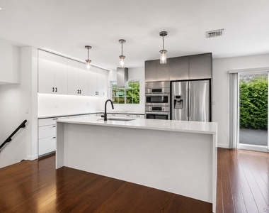 38 Birchwood Park Drive - Photo Thumbnail 7