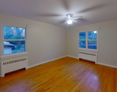 31 Parkwood Street - Photo Thumbnail 30