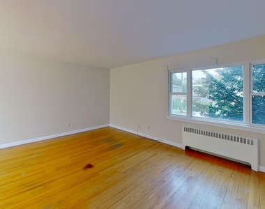 31 Parkwood Street - Photo Thumbnail 31