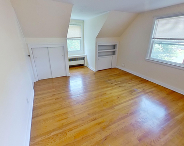 225 S Allen Street - Photo Thumbnail 5