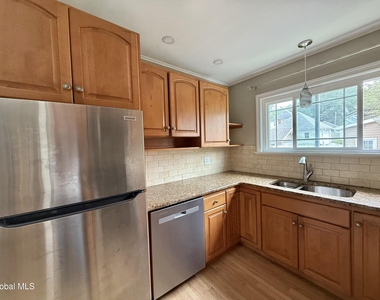 2481 Eastern Parkway - Photo Thumbnail 13