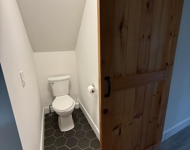 2481 Eastern Parkway - Photo Thumbnail 19
