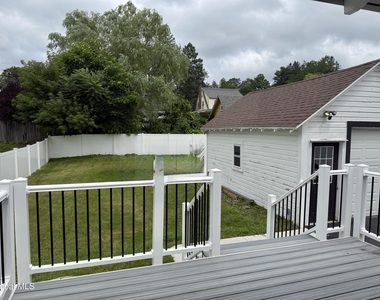 2481 Eastern Parkway - Photo Thumbnail 27
