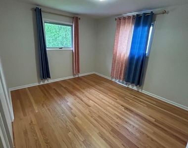 118 Kenosha Street - Photo Thumbnail 3