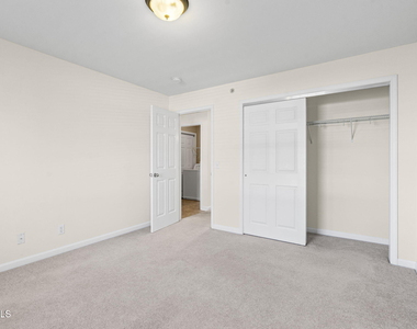2000 Curry Road - Photo Thumbnail 18