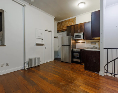 Broome Street - Photo Thumbnail 8