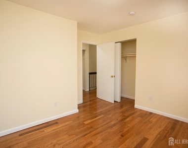 7 Cactus Court - Photo Thumbnail 19