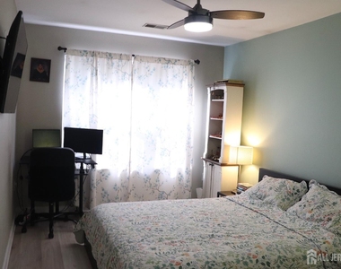 1509 Pisaniello Court - Photo Thumbnail 14