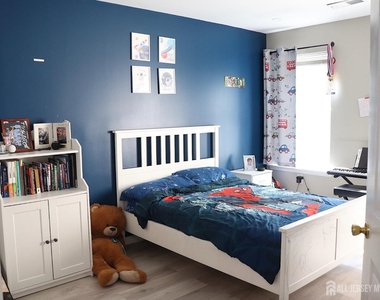 1509 Pisaniello Court - Photo Thumbnail 15