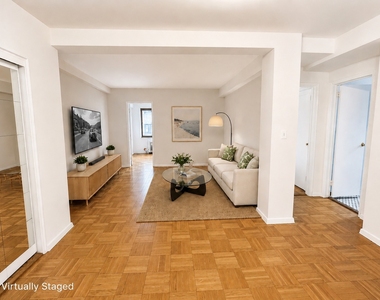 225 E 46th Street - Photo Thumbnail 4