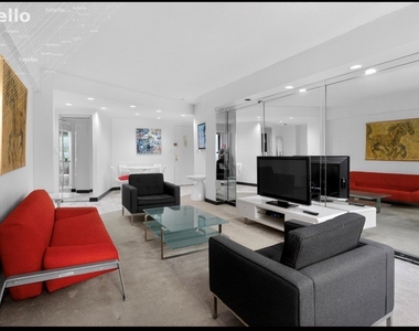 210 E 47th Street - Photo Thumbnail 4