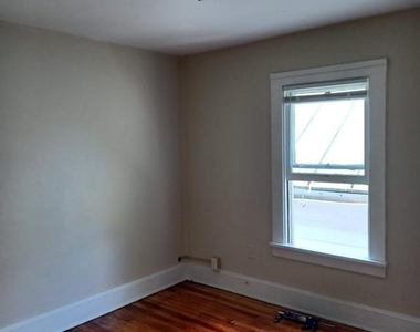 1001 S Cameron Street - Photo Thumbnail 6
