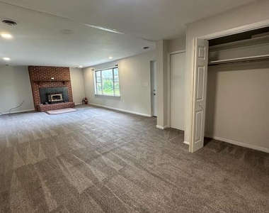 80 Westmoreland Drive - Photo Thumbnail 1