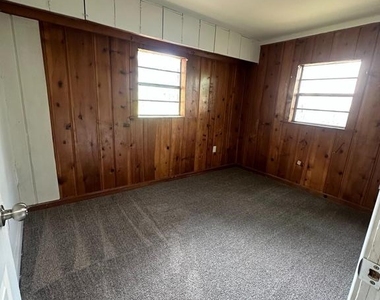 80 Westmoreland Drive - Photo Thumbnail 9