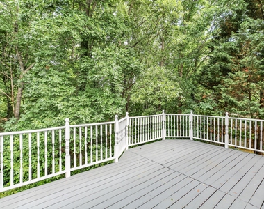 10205 N Hampton Lane - Photo Thumbnail 47
