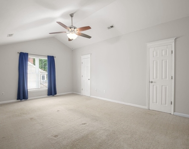 10205 N Hampton Lane - Photo Thumbnail 22